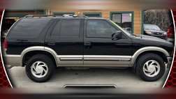 2000 Chevrolet Blazer LS 4-Door 4WD