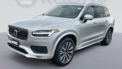 2022 Volvo XC90 T6 Momentum 7-Passenger
