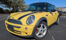 2006 MINI Cooper Base