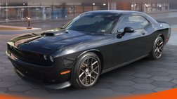 2016 Dodge Challenger 392 HEMI Scat Pack Shaker
