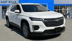 2023 Chevrolet Traverse LT Leather