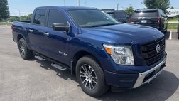 2021 Nissan Titan SV