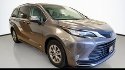 2021 Toyota Sienna LE 8-Passenger