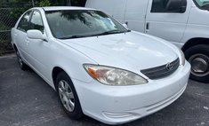 2004 Toyota Camry LE