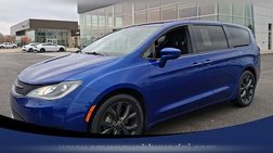 2020 Chrysler Pacifica Touring