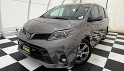 2019 Toyota Sienna SE