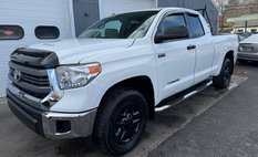 2014 Toyota Tundra SR5