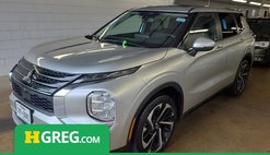 2023 Mitsubishi Outlander Black Edition