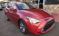2020 Toyota Yaris LE