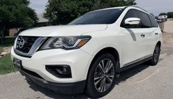 2017 Nissan Pathfinder Platinum