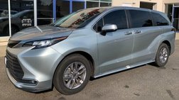 2022 Toyota Sienna XLE 7-Passenger