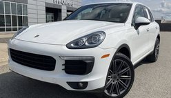 2016 Porsche Cayenne Base