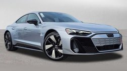 2026 Audi e-tron quattro Premium Plus