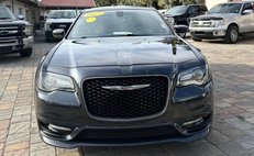 2017 Chrysler 300 S