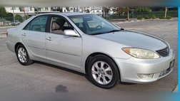 2005 Toyota Camry XLE Sedan 4D