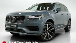 2022 Volvo XC90 T6 Momentum 7-Passenger