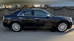 2013 Chrysler 300 C John Varvatos Luxury Edition