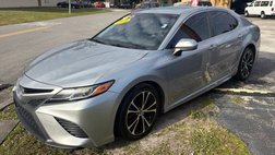 2018 Toyota Camry SE