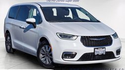 2023 Chrysler Pacifica Hybrid Touring L
