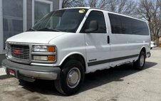 2000 GMC Savana Van