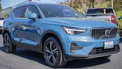 2024 Volvo XC40 