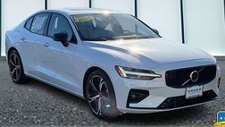 2024 Volvo S60 B5 Plus Dark Theme