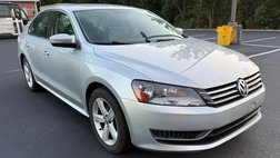 2013 Volkswagen Passat SE PZEV