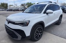 2025 Volkswagen Taos SE