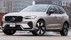 2025 Volvo XC60 T8 Ultra Dark Theme