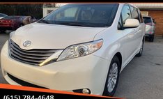 2015 Toyota Sienna XLE 8-Passenger
