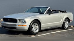2008 Ford Mustang V6 Deluxe