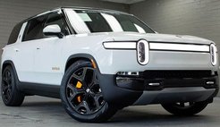 2023 Rivian R1S Adventure