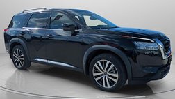 2022 Nissan Pathfinder Platinum