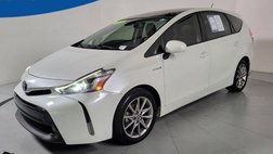 2016 Toyota Prius v Five