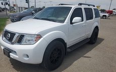 2011 Nissan Pathfinder SV
