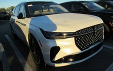 2024 Lincoln Nautilus Reserve