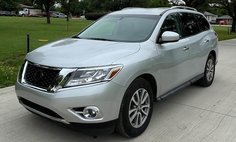 2016 Nissan Pathfinder S