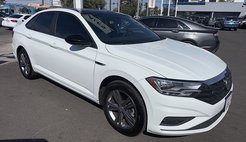 2019 Volkswagen Jetta R-Line