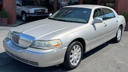 2007 Lincoln Town Car Signature Limited