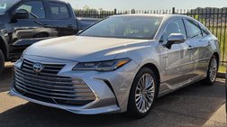 2019 Toyota Avalon Hybrid Limited