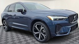 2023 Volvo XC60 B5 Ultimate Dark Theme