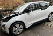 2015 BMW i3 Base