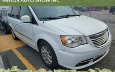 2015 Chrysler Town and Country Touring