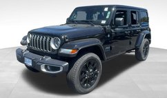 2025 Jeep Wrangler Sahara 4WD