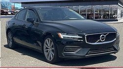 2020 Volvo S60 T6 Momentum