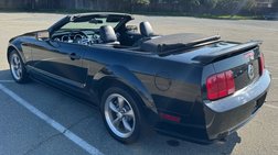 2006 Ford Mustang GT Deluxe