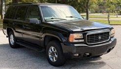 2000 Cadillac Escalade Base