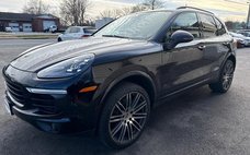 2016 Porsche Cayenne Base