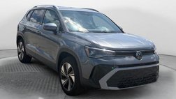 2025 Volkswagen Taos SE 4Motion