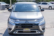 2019 Mitsubishi Outlander ES